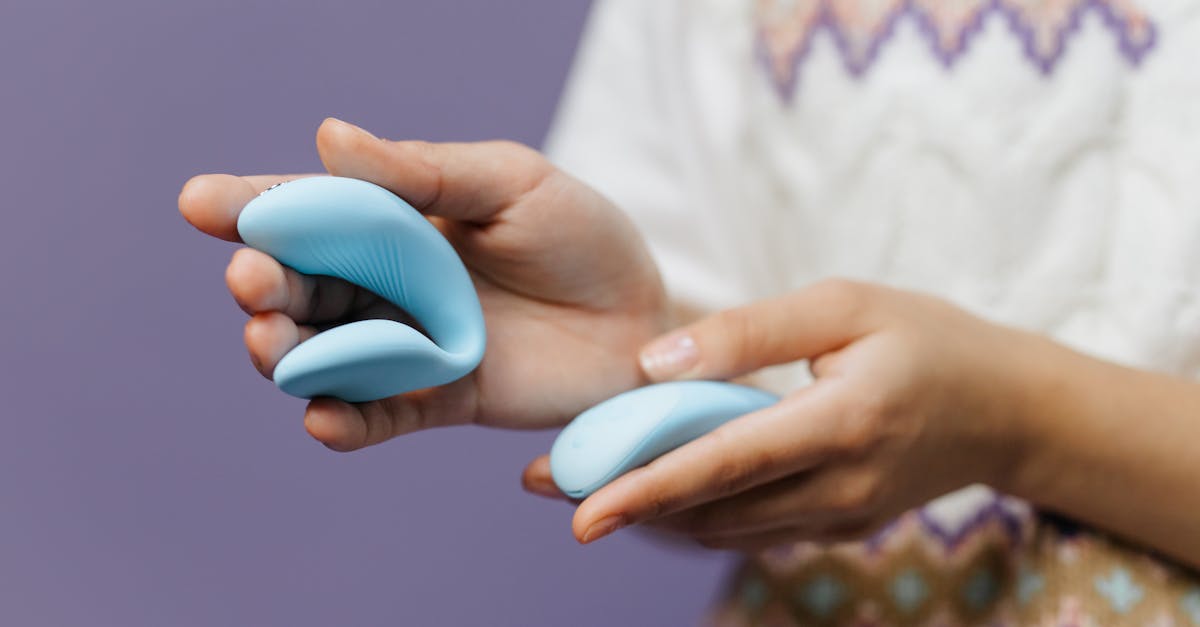 découvrez notre sélection variée de sex toys pour pimenter vos expériences intimes. que vous soyez débutant ou connaisseur, trouvez l'accessoire parfait pour explorer votre plaisir et améliorer votre vie sexuelle. livraison discrète et qualité garantie.